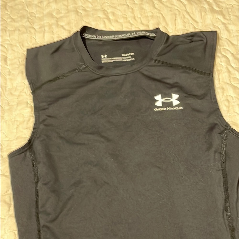 Under Armour Black Tank Top Moisture-Wicking Athletic Wear